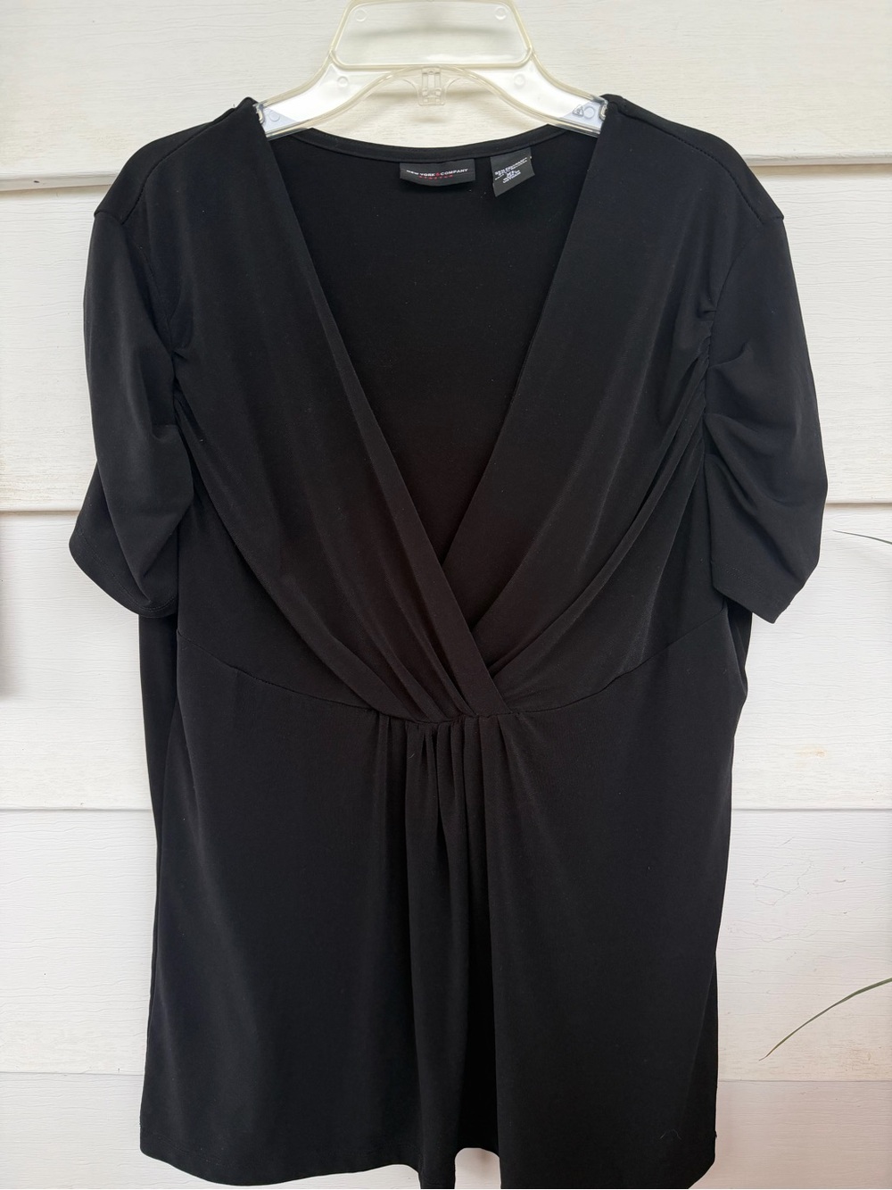 New York & Company Classic Black Ruched Wrap Front Top - Women’s Size XL
